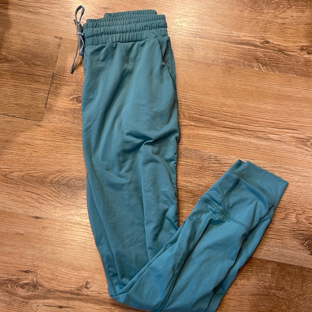 Rabbit EZ Joggers